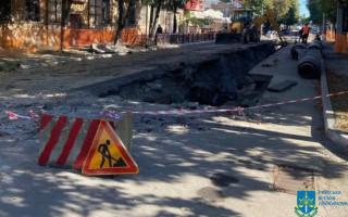 В Киеве разворовали почти 1 млн грн во время ремонта дороги