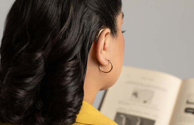 Как бесплатно получить слуховой аппарат и куда обращаться в случае отказа - алгоритм действий