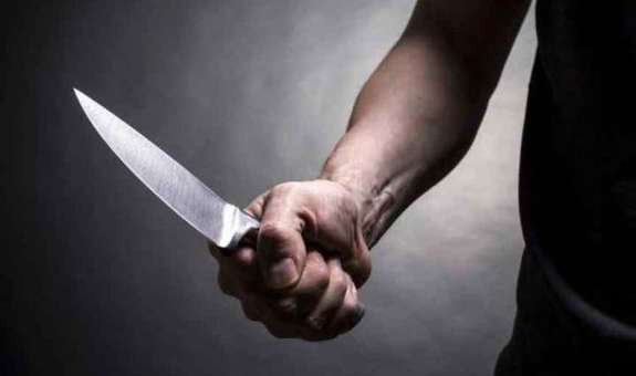 В Черкассах молодого человека, который жестоко убил бабушку и повредил авто, поместили в психиатрическое учреждение со строгим наблюдением