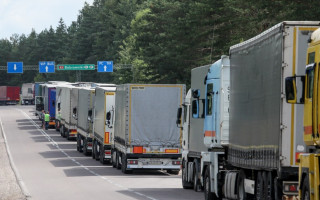 Украина сохраняет «транспортный безвиз» и приближается к отмене роуминга с ЕС — Шмыгаль