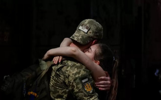 До 90 дней после плена и 5 дней за уничтоженный самолет: какие отпуска положены защитникам
