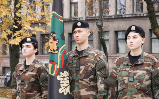 Зі шкільної парти — до польового табору: Литва вводить оборонну підготовку з 5 класу