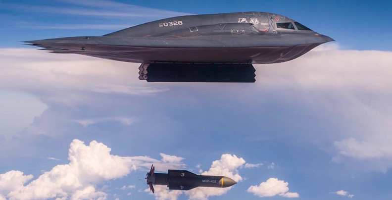 США передислоковують бомбардувальники-невидимки B-2 ближче до Ірану