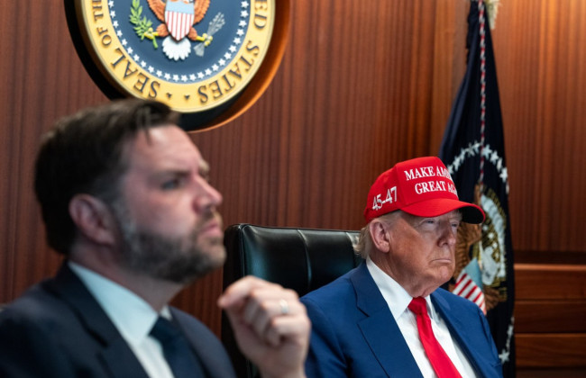 США завдали ударів по ядерних об’єктах Ірану – Трамп заявив про «повне знищення»