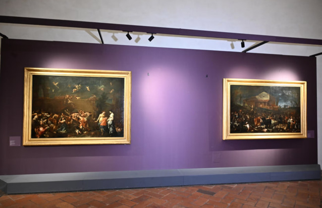 В галерее Уффици мужчина так позировал для мема, что повредил полотно 300-летней картины