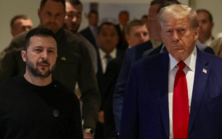 Владимир Зеленский сообщил, что обсудил с Трампом достижение настоящего мира