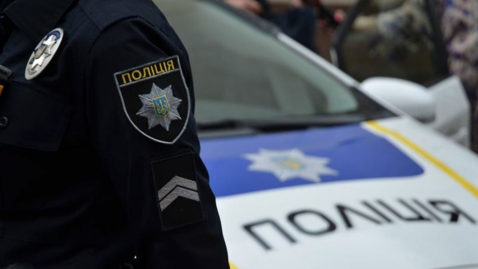 На Львівщині автомобіль патрульної поліції збив підлітка на трасі — почалося розслідування, відео