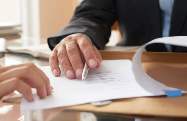 Как работнику проверить оформление трудовых отношений — разъяснение