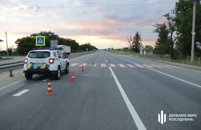На Львовщине авто полиции сбило подростка на переходе – ГБР открыло уголовное производство