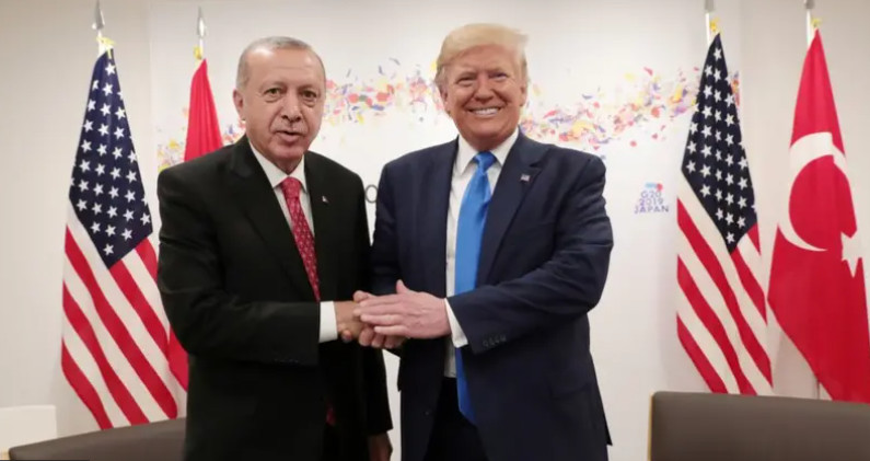 Трамп может присоединиться к мирным переговорам по Украине, если приедет Путин, — Эрдоган