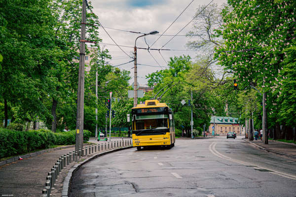 В центре Киева в субботу временно ограничат движение транспорта и парковку