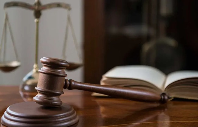 Защита преимущественного права нанимателя обеспечивается переводом прав или компенсацией — Верховный Суд