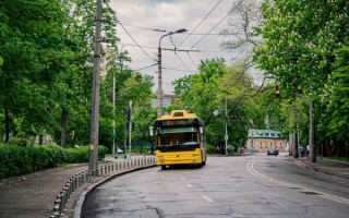 В центре Киева в субботу временно ограничат движение транспорта и парковку