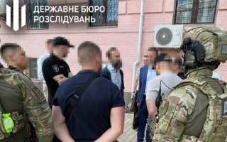 Экс-заместителю председателя Высшего хозяйственного суда Артуру Емельянову доложено о подозрении в незаконном обогащении на 97 млн ​​грн