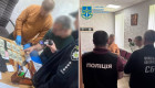 $1000 хабаря за оформлення в стаціонар — на Сумщині викрили медика