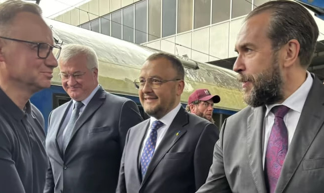 Президент Польщі Анджей Дуда прибув до Києва для зустрічі із Зеленським
