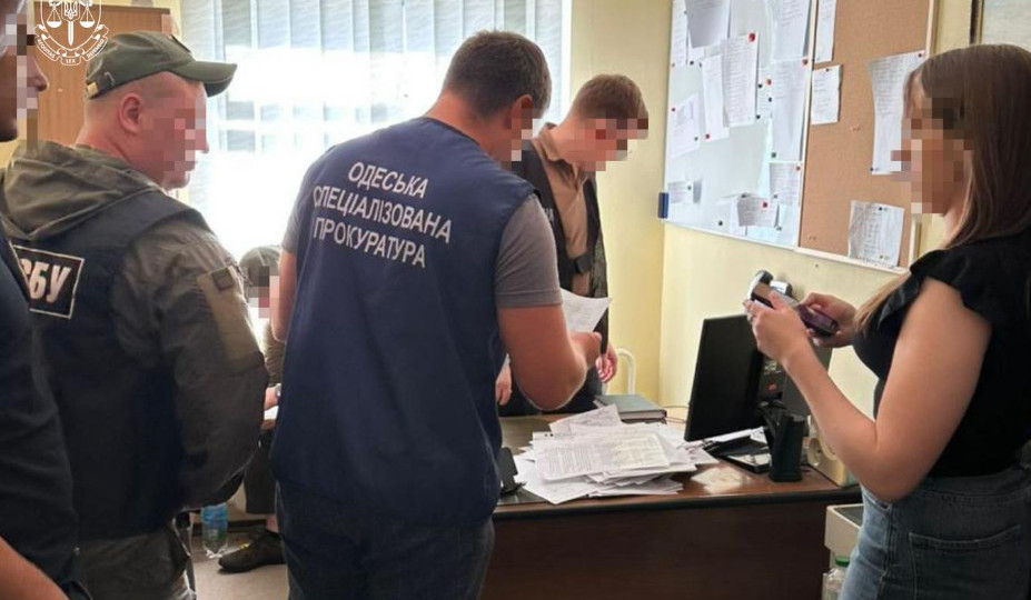 Організовували фіктивну службу 60 «мертвим душам» — викрили 4 офіцерів військової частини
