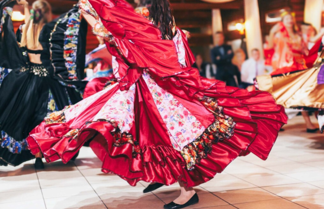 Суд у Фінляндії вирішив, що жінка має віддати державі свою спідницю — в чому справа