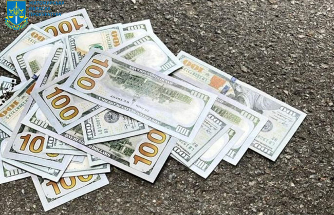 Продавал справки об инвалидности за $4000 – винничанину сообщили о подозрении