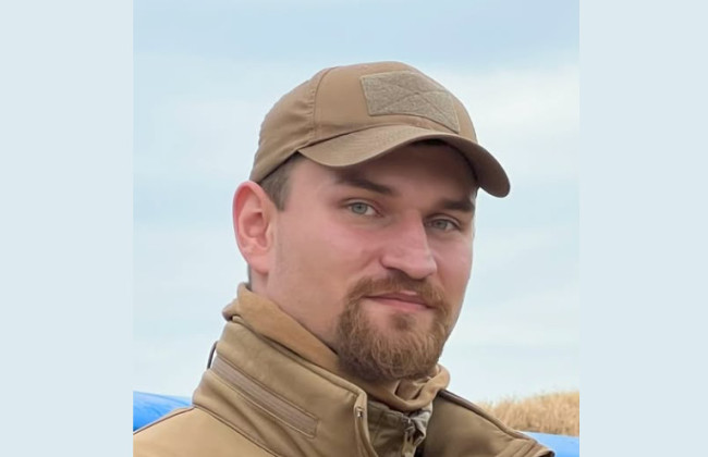 Владимир Зеленский присвоил звание Героя Украины погибшему пилоту F-16 Максиму Устименко