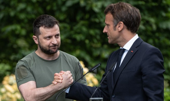 Зеленский и Макрон обсудили производство дронов Renault в Украине — министр иностранных дел Франции