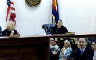 Американский адвокат случайно назвал судью «милая» во время слушания — видео стало вирусным