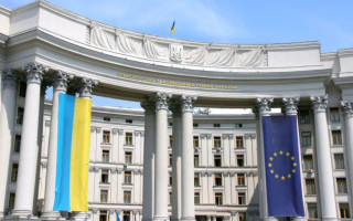 «Йдеться про виживання», — у МЗС пояснили, чому Україна відмовляється від обмежень на міни