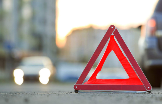 В Ровенской области водитель получил штраф за превышение скорости, а затем попал в ДТП, в котором лишился ног