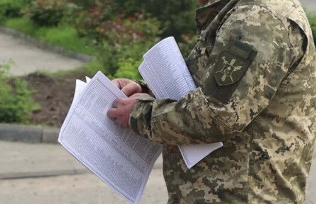 Отказался предъявить документы и попытался убежать — в Одесском ТЦК объяснили инцидент с задержанием мужчины