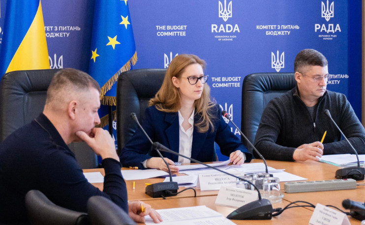 148 млрд за рахунок податків і 185 млрд – ОВДП — Роксолана Підласа розповіла, звідки візьмуть кошти на збільшення оборонних витрат