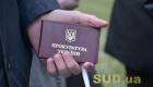 Кабмін у змінах до бюджету пропонує підняти посадові оклади прокурорам