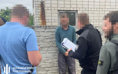 В Днепре будут судить работника ТЦК, который обещал за деньги крышевать футбольную команду