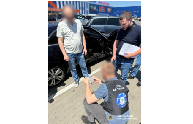 В Одессе задержан мужчина, который за $9 тысяч обещал устроить знакомого в СБУ