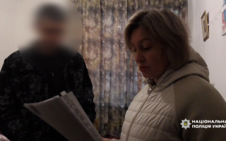 На Винниччине мошенник украл у женщины почти миллион гривен компенсации за погибшего на войне сына