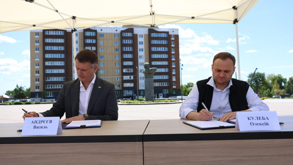 В Україні вдвічі підвищать мінімальну зарплату будівельникам
