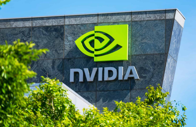 NVIDIA обогнала Apple и Microsoft – компания стала самой дорогой компанией мира с капитализацией $3,92 трлн