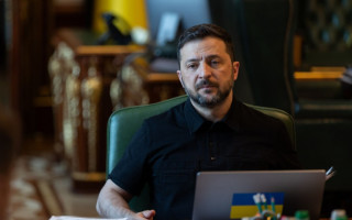 Зеленский провел разговор с Киром Стармером — обсудили финансирование для производства дронов