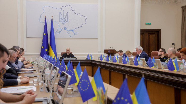 Кабмін звернеться до Комісії з добору директора БЕБ з пропозицією повторно подати кандидатури