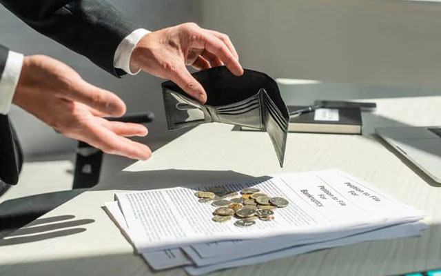 Кто имеет право заявлять о банкротстве контрагента – пояснил Верховный Суд