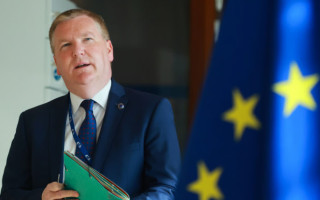 Дотримання стандартів верховенства права країнами ЄС може стати умовою отримання ними фінансування з бюджету ЄС – єврокомісар