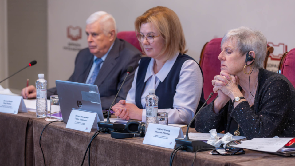 Дорадча група експертів відмовляється співпрацювати з Верховною Радою – у парламенті звинуватили ДГЕ у неповазі до законодавчої гілки влади
