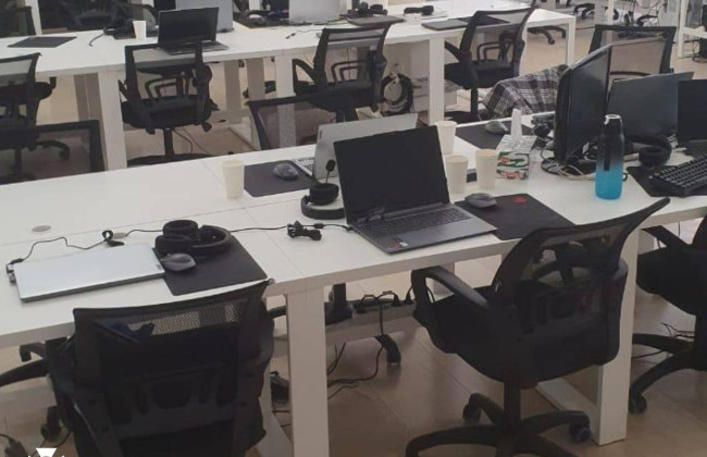 Фейковые банкиры, РЭБ и 1200 компьютеров – на Днепропетровщине разоблачили мошенническую сеть колл-центров