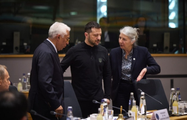 На саммите ЕС с участием Зеленского переводчицу заподозрили в шпионаже — что она сделала