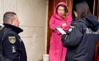 На Рівненщині судитимуть працівницю банку, яка ошукала клієнтів на понад пів мільйона гривень