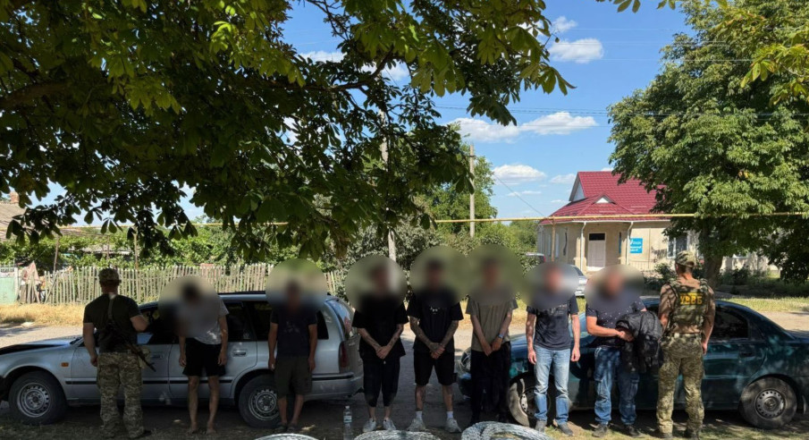 На Одещині спіймали на гарячому ділка, який заробляв на ухилянтах