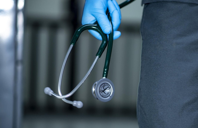 Пациенты могут получить компенсацию за врачебную ошибку — юристы рассказали, как действовать