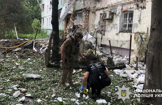 В Черновцах объявлен день траура — полиция фиксирует последствия ночной атаки дронами и ракетой