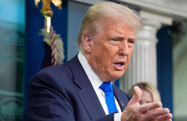 Трамп заявил, что США введут пошлины до 100% для РФ, если в течение 50 дней не будет мирного соглашения