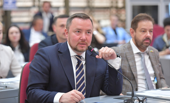 Денис Маслов не виключає реєстрацію альтернативного законопроекту про орудні величини для обрахунку окладів суддів