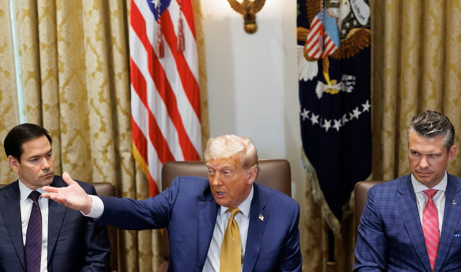 Трамп заявив, що Україна має чинити тиск не тільки на Москву, але й на Санкт-Петербург